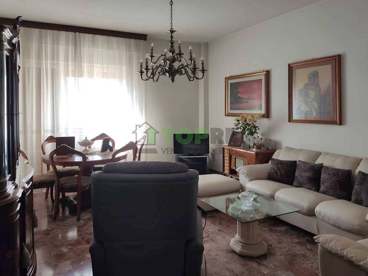 Appartamento in vendita in  zona Ospedale a Pescara - 5623670 foto 3