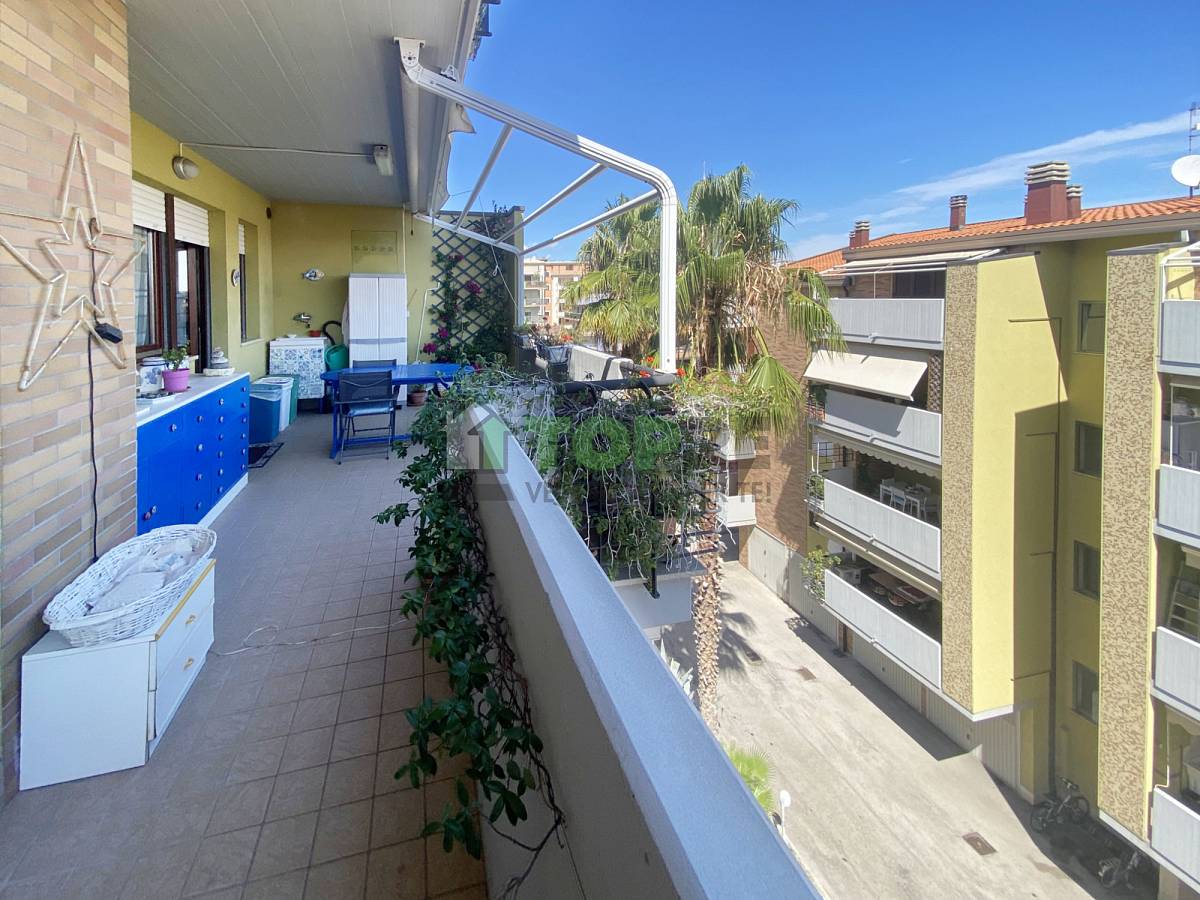 Apartment for sale in   at Montesilvano - 2066174 foto 7