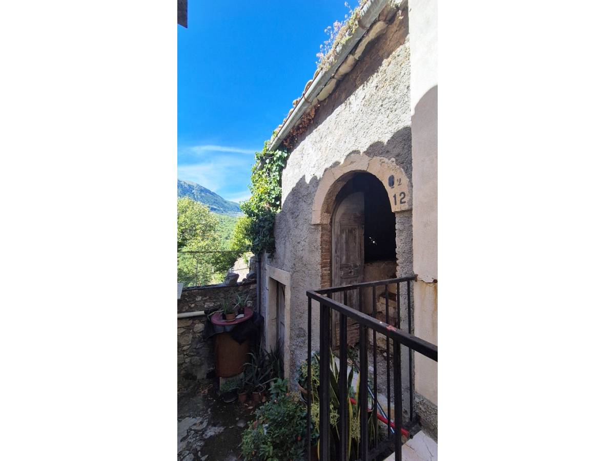 Rural house or Rustic for sale in vico morrone 12  at Caramanico Terme - 5884759 foto 1