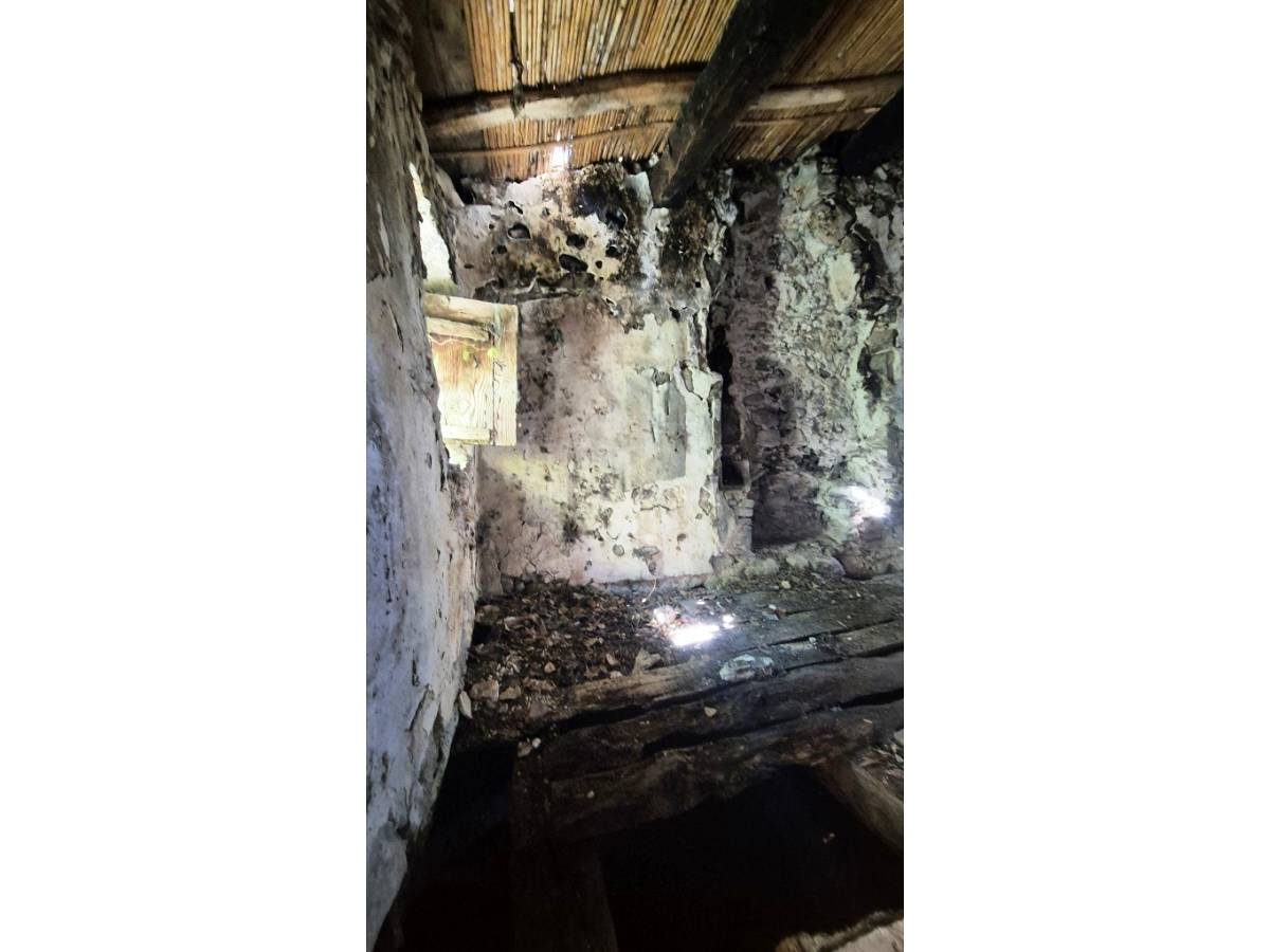 Rural house or Rustic for sale in vico morrone 12  at Caramanico Terme - 5884759 foto 3