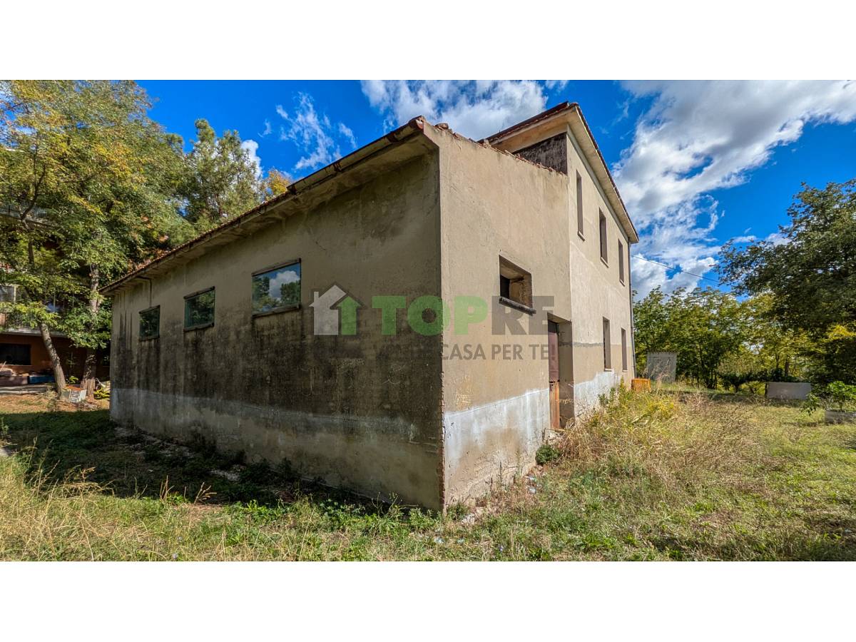 Indipendent house for sale in Via Agostini  in Filippone area at Chieti - 4003014 foto 10