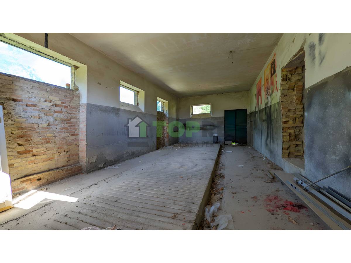 Indipendent house for sale in Via Agostini  in Filippone area at Chieti - 4003014 foto 16