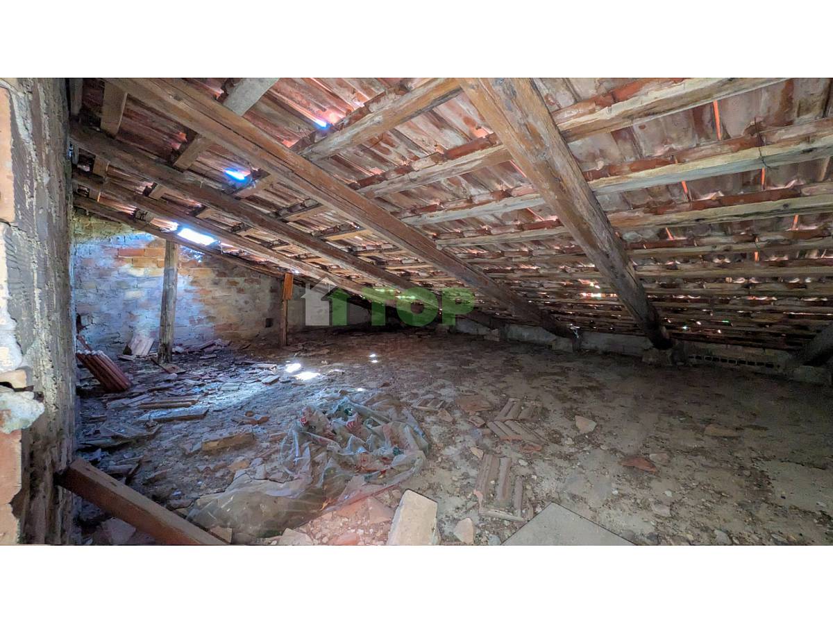 Indipendent house for sale in Via Agostini  in Filippone area at Chieti - 4003014 foto 21