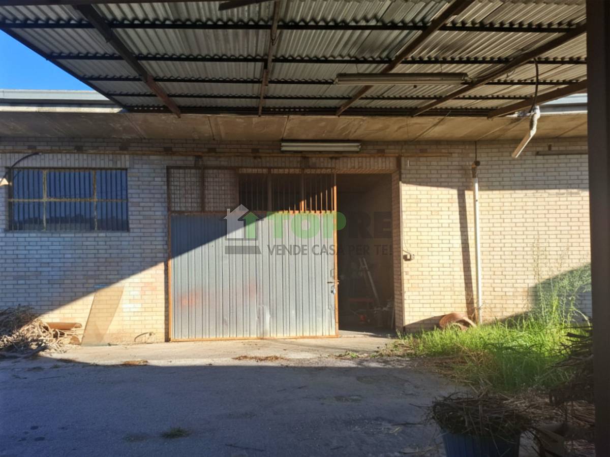 Warehouse for sale in   at Ripa Teatina - 7085503 foto 8