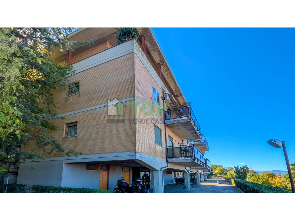 Attico in vendita in Via Santarelli zona Mad. Angeli-Misericordia a Chieti - 9953683 foto 3