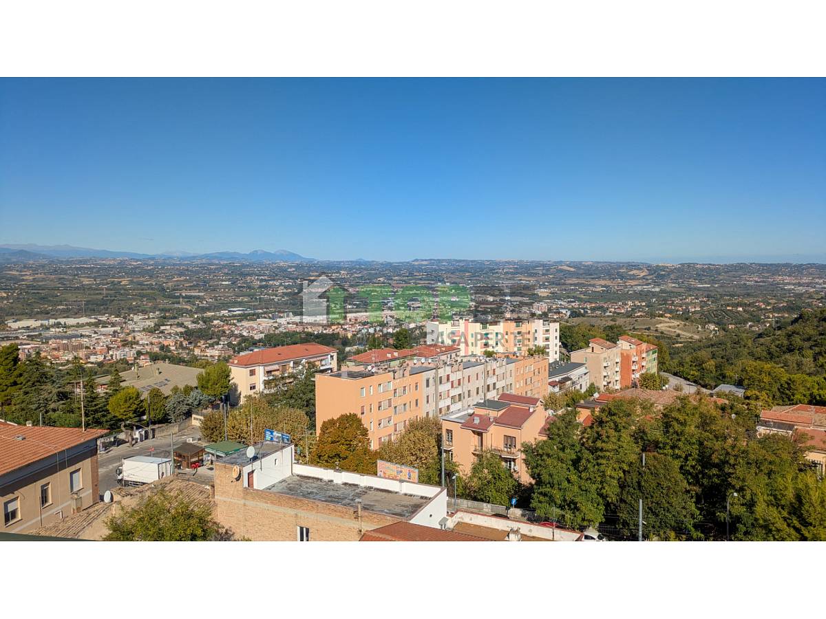 Penthouse for sale in Via Santarelli  in Mad. Angeli-Misericordia area at Chieti - 9953683 foto 15