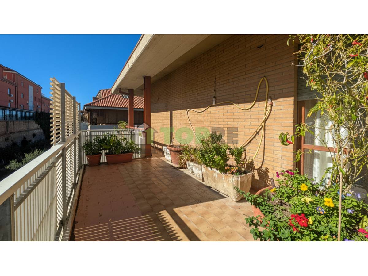 Penthouse for sale in Via Santarelli  in Mad. Angeli-Misericordia area at Chieti - 9953683 foto 30
