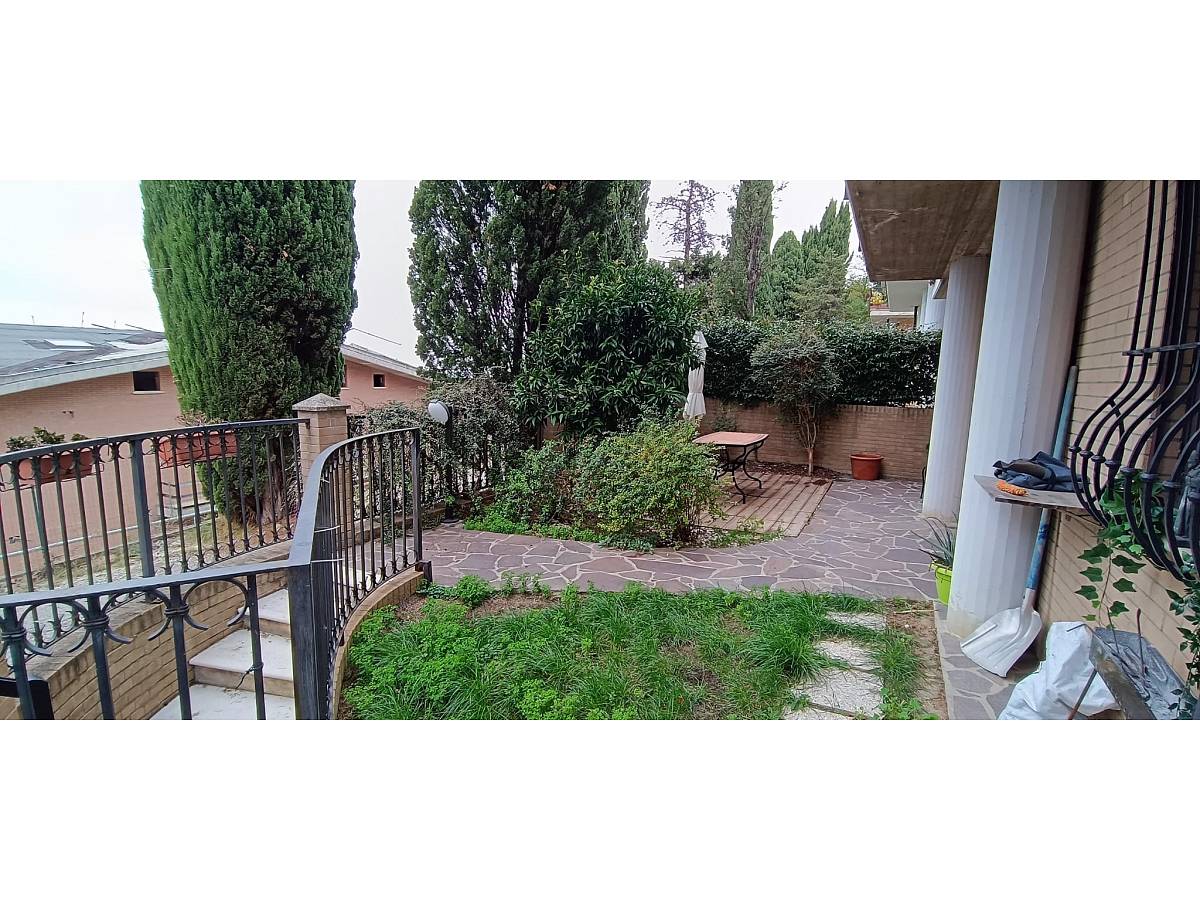 Two family house for sale in Via Coppelli 5  at Casalincontrada - 6648177 foto 3