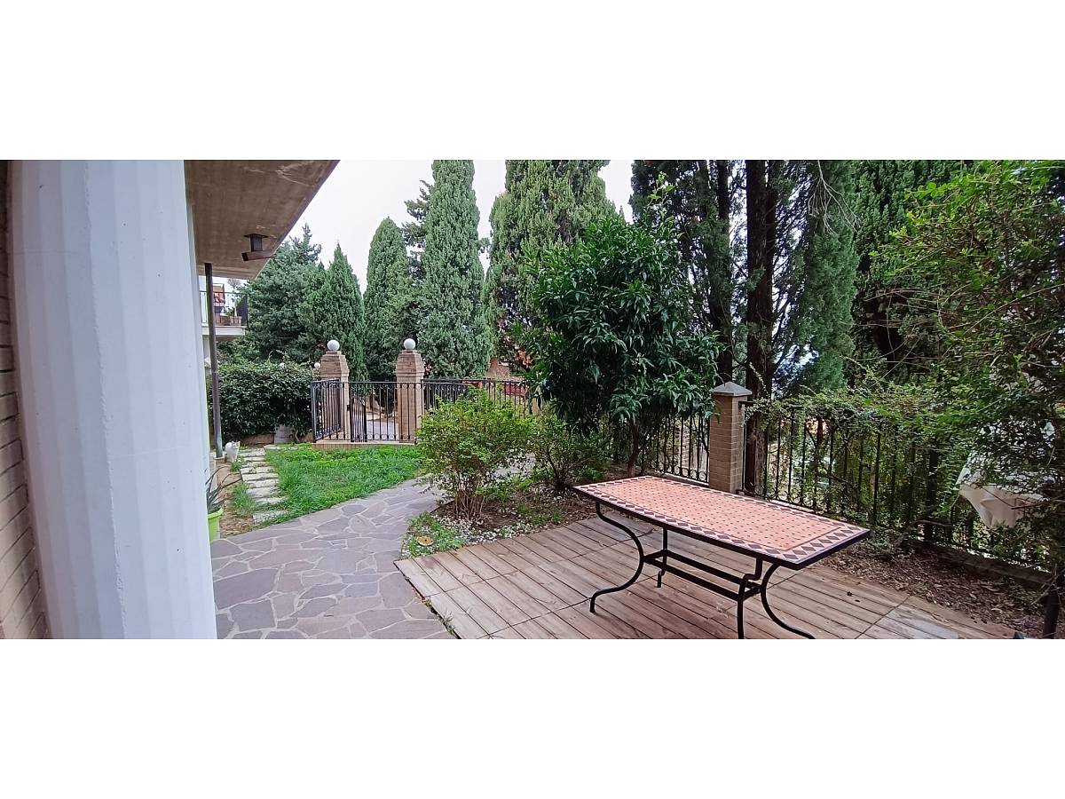 Two family house for sale in Via Coppelli 5  at Casalincontrada - 6648177 foto 4