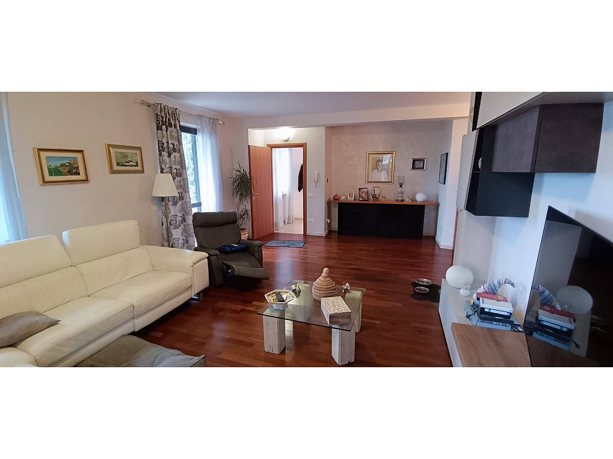 Two family house for sale in Via Coppelli 5  at Casalincontrada - 6648177 foto 12