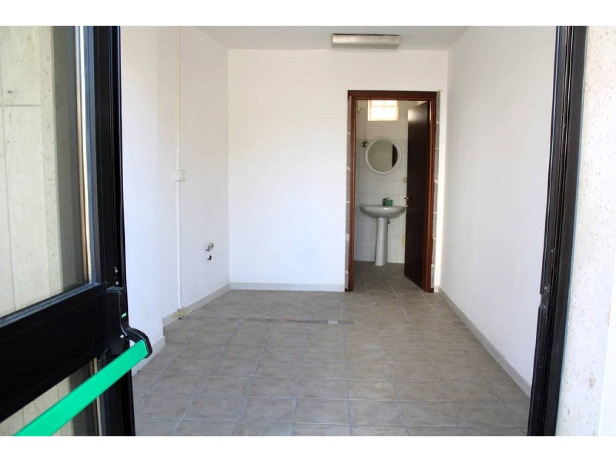  for sale in Via Corso Italia 179  in Sambuceto Centro area at San Giovanni Teatino - 4637037 foto 2