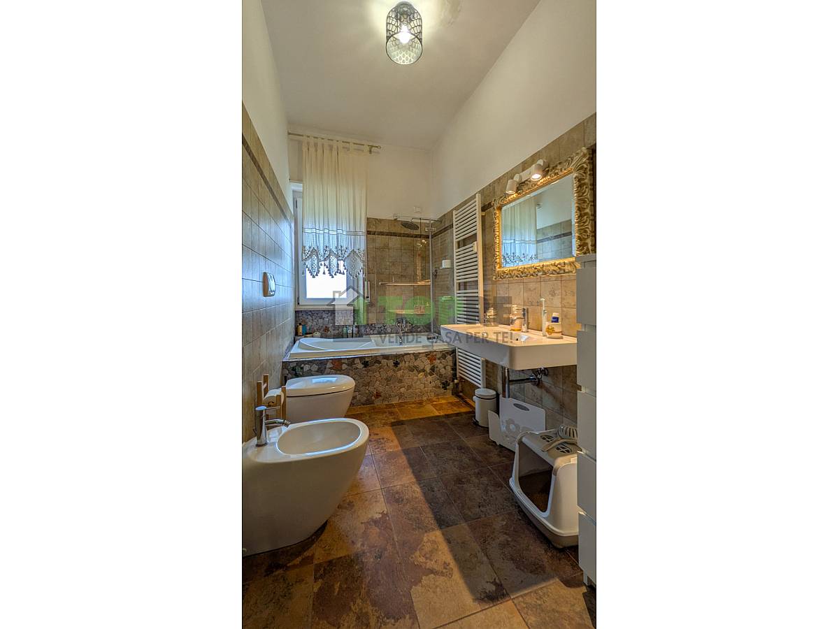 Apartment for sale in Via E. Bruno  in Clinica Spatocco - Ex Pediatrico area at Chieti - 3777802 foto 23