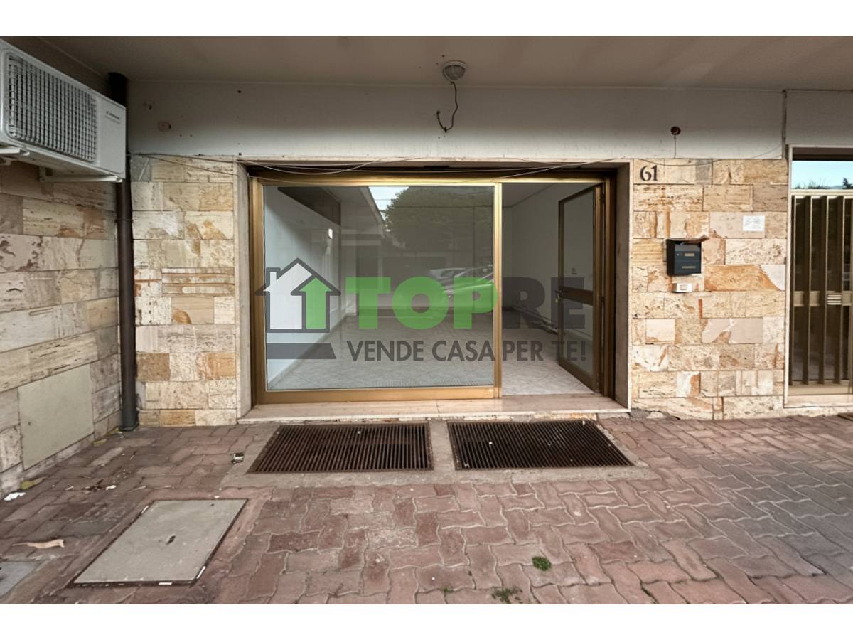  for sale in Via Bellini  in Scalo Stazione-Centro area at Chieti - 3982138 foto 1