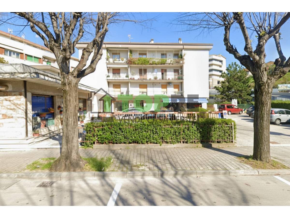 Negozio o Locale in vendita in Via Bellini zona Scalo Stazione-Centro a Chieti - 3982138 foto 2