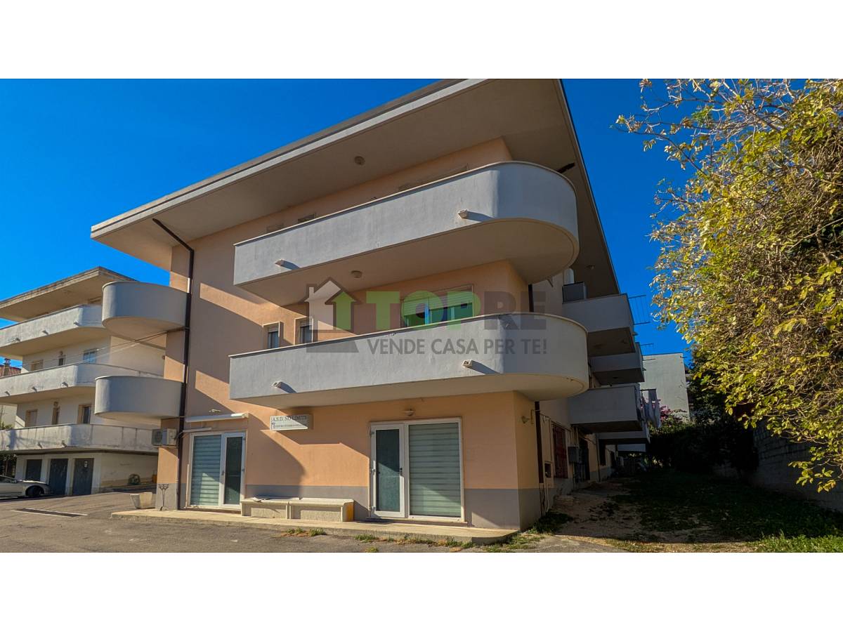 Apartment for sale in Via Santa Chiara  at Bucchianico - 7938007 foto 2