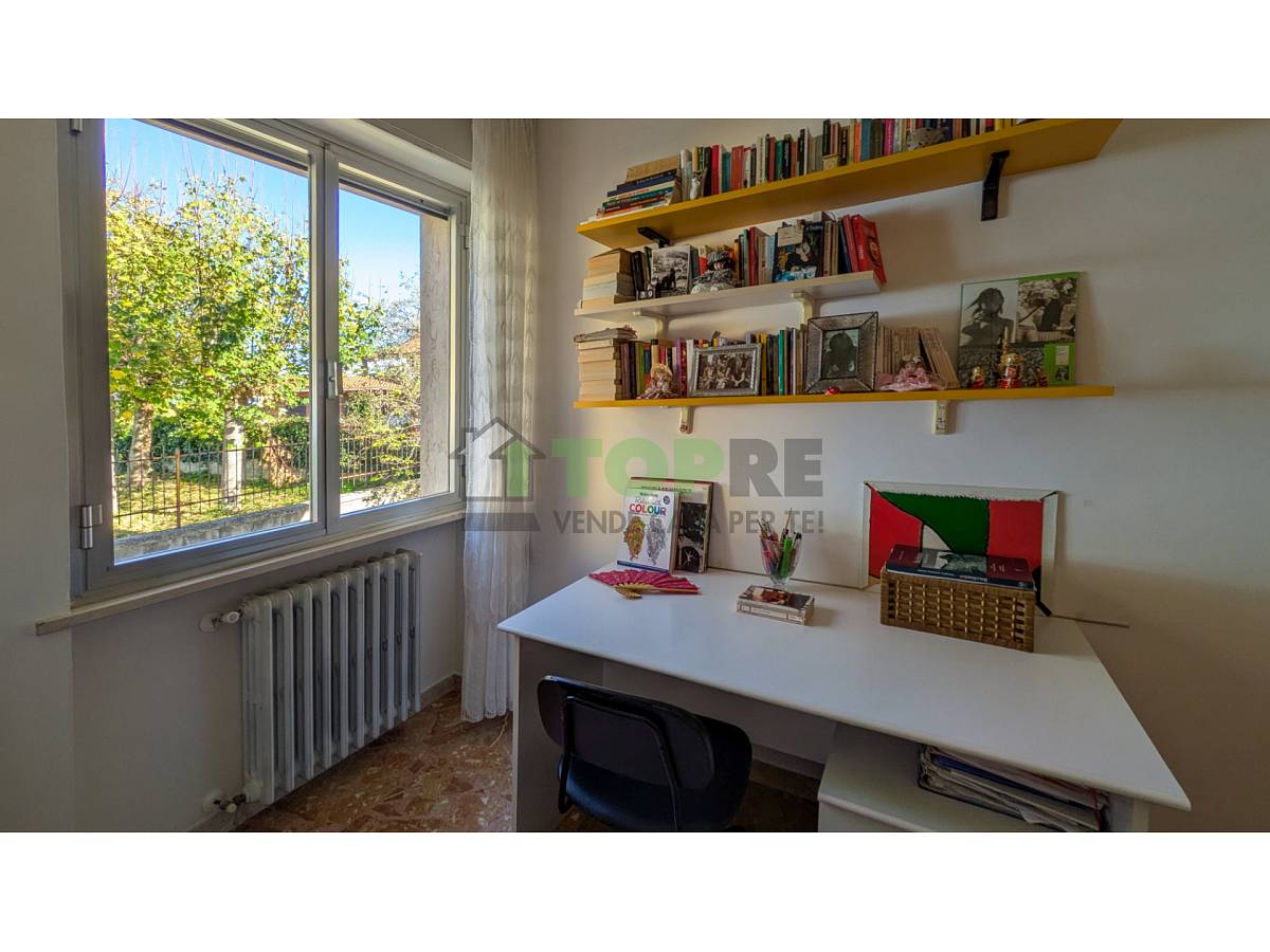Apartment for sale in Via Santa Chiara  at Bucchianico - 7938007 foto 17