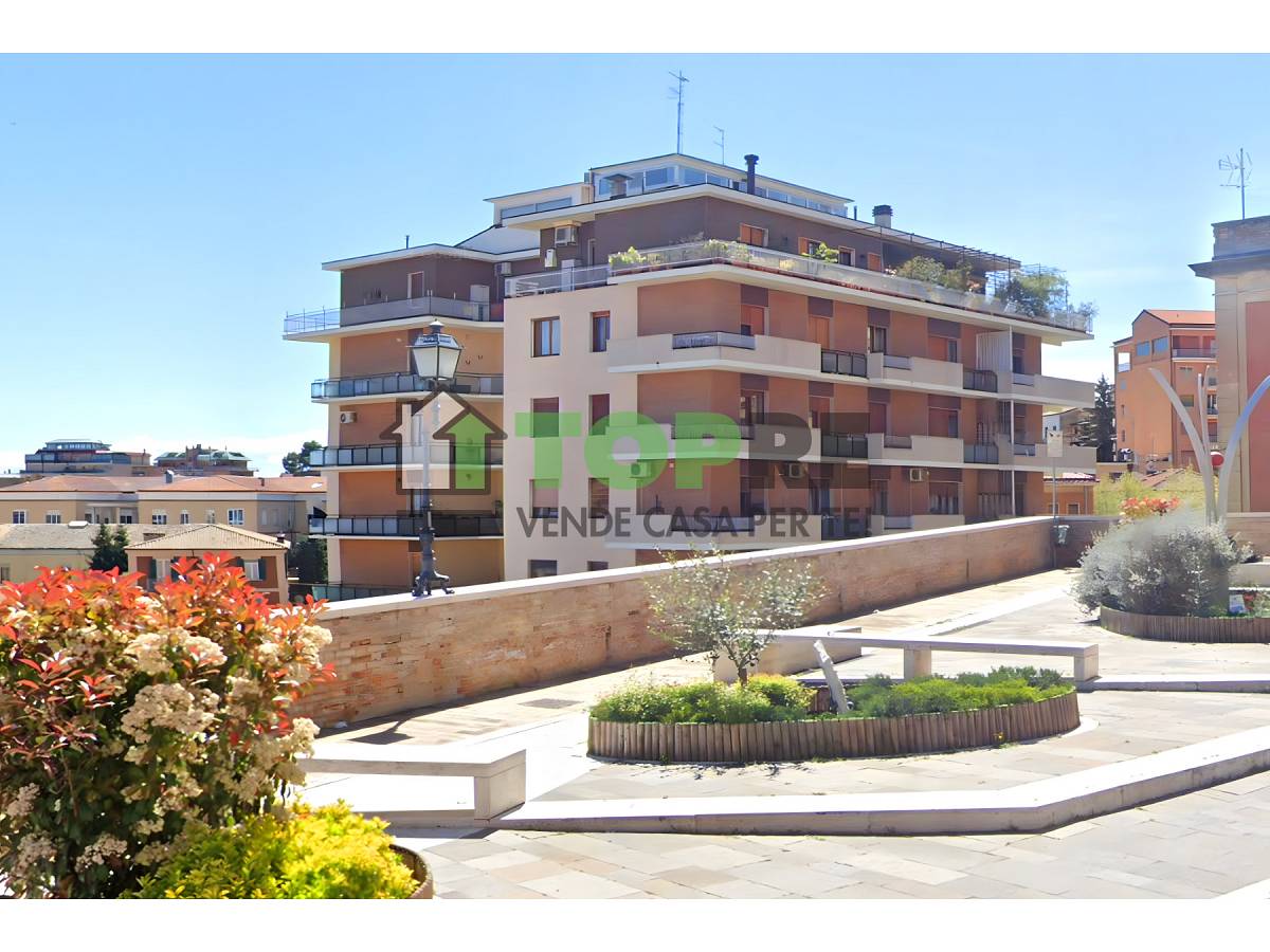 Appartamento in vendita in Viale Amendola zona Clinica Spatocco - Ex Pediatrico a Chieti - 6422314 foto 1