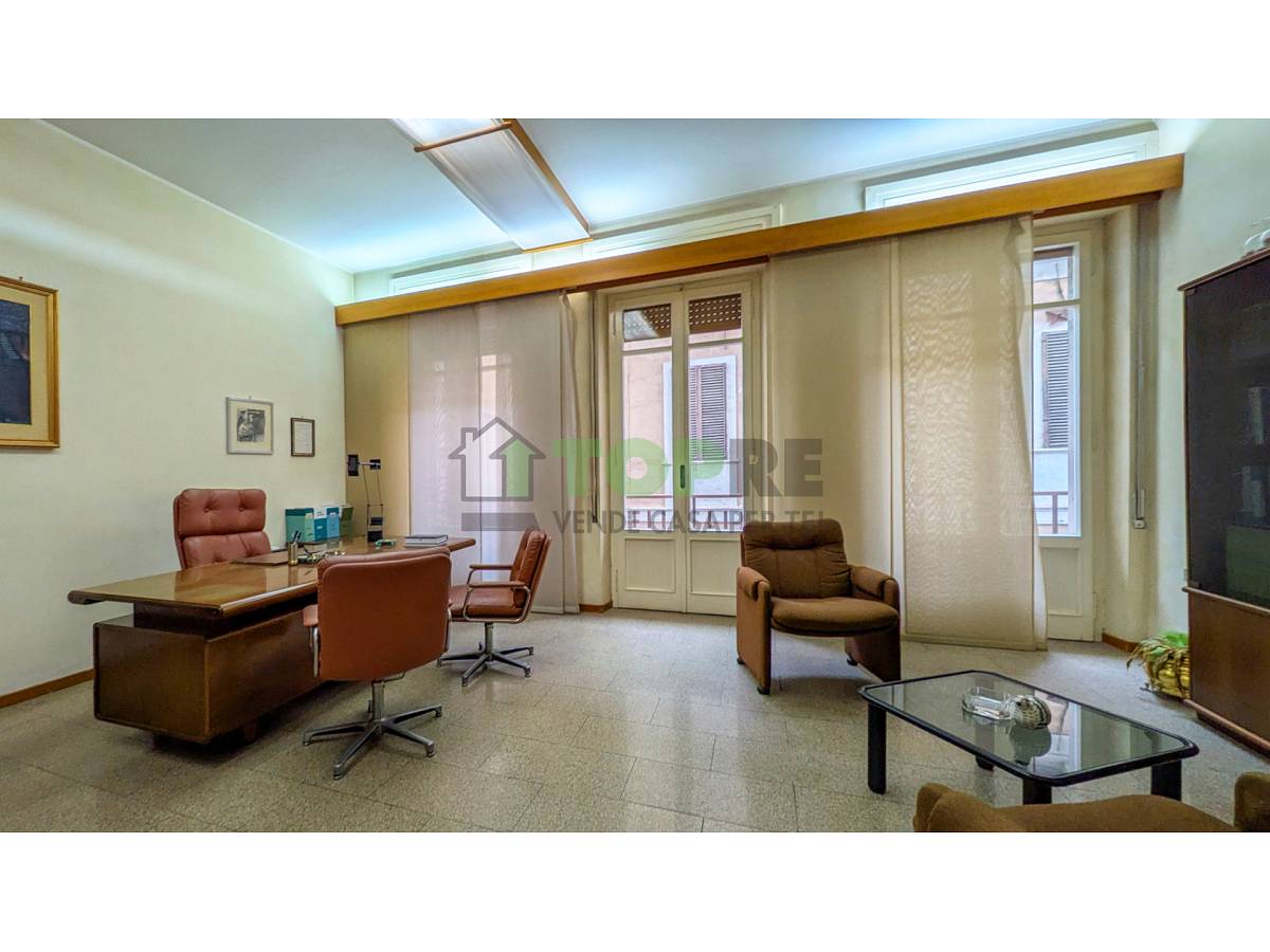 Office for sale in Corso Marrucino  in C.so Marrucino - Civitella area at Chieti - 6947962 foto 1