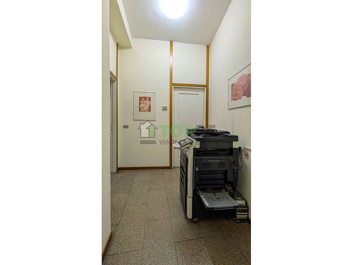 Office for sale in Corso Marrucino  in C.so Marrucino - Civitella area at Chieti - 6947962 foto 18