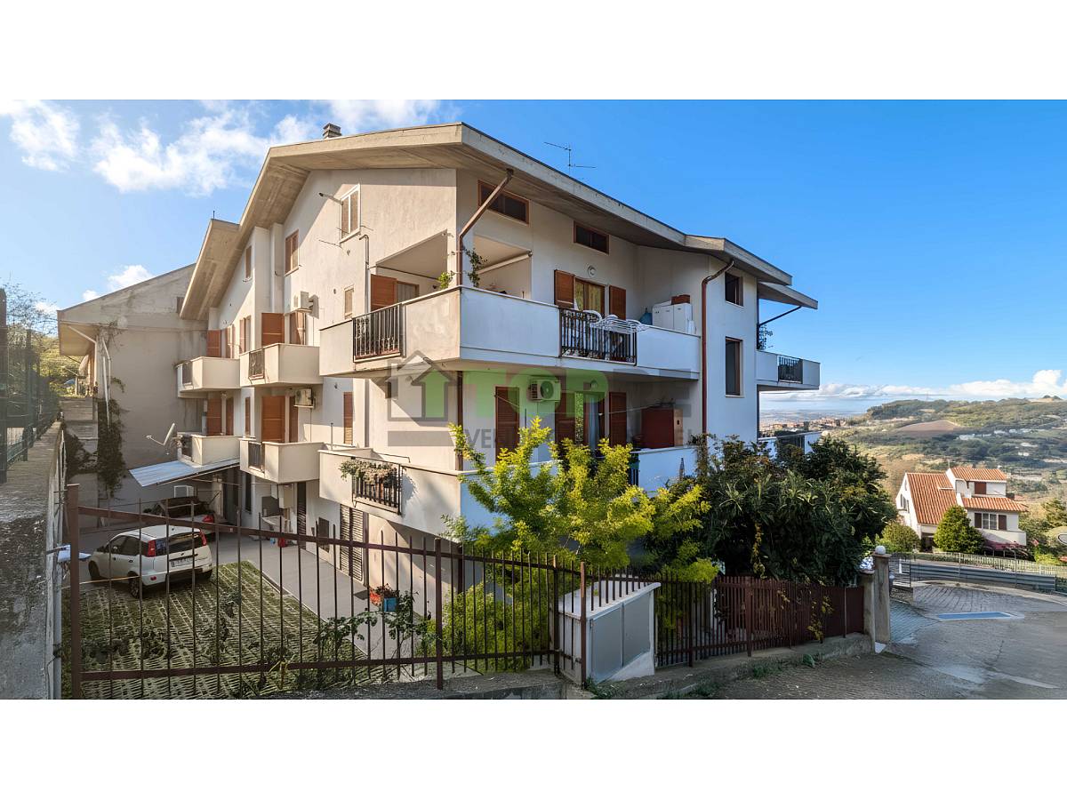 Mansard for sale in Via Albanese in Pietragrossa - Picena area at Chieti - 2038146 foto 2