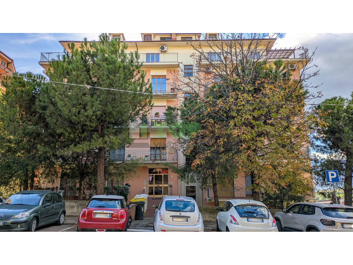 Apartment for sale in Via C. Spatocco  in Filippone area at Chieti - 1234679 foto 4