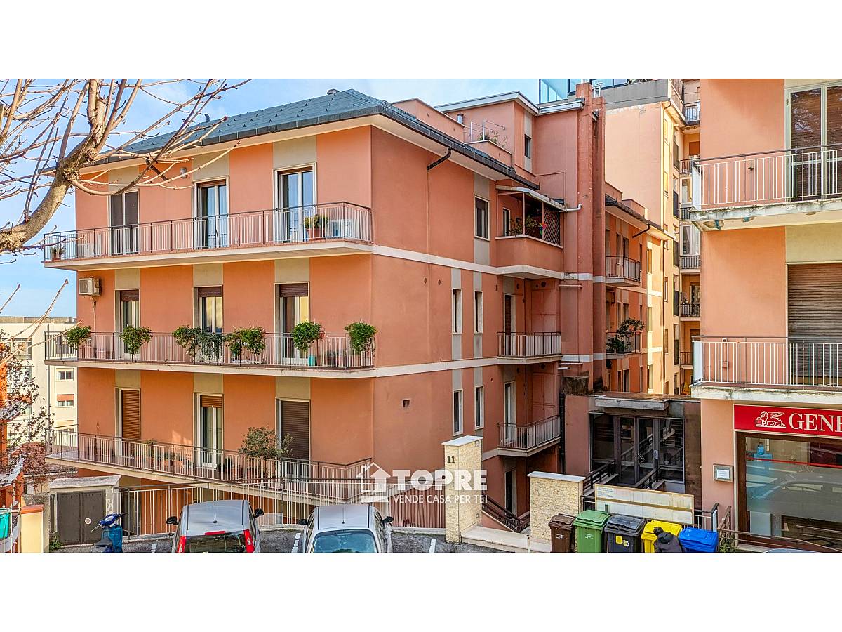 Apartment for sale in Via XXIV Maggio  in Villa - Borgo Marfisi area at Chieti - 372139 foto 3