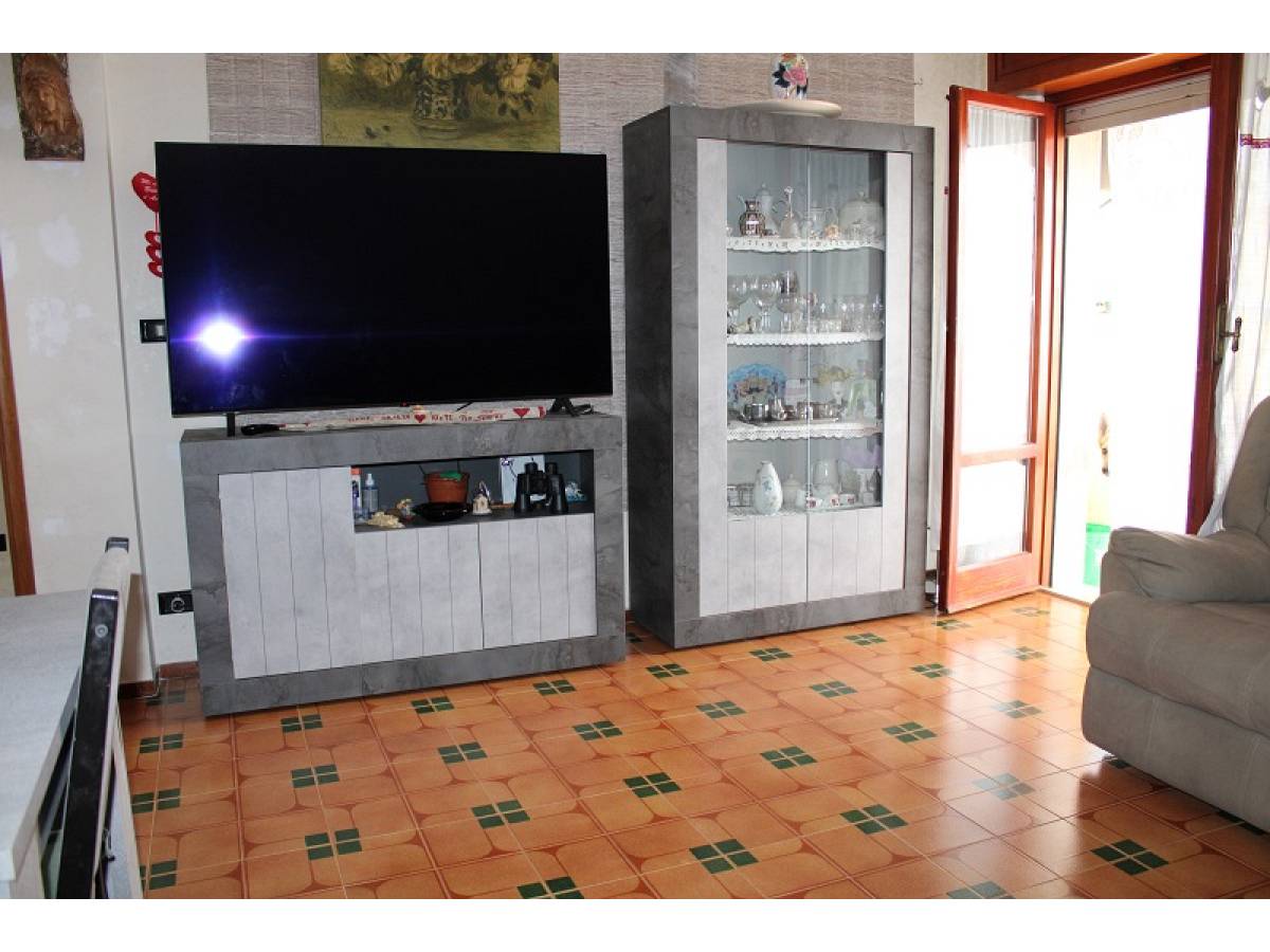 Mansard for sale in Via santa Maria in Piano  at Loreto Aprutino - 6585067 foto 8