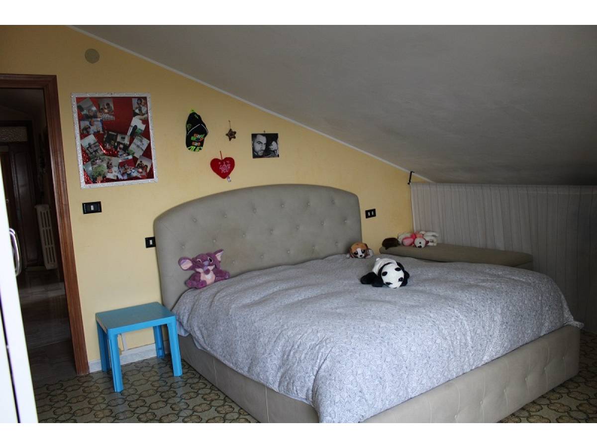 Mansard for sale in Via santa Maria in Piano  at Loreto Aprutino - 6585067 foto 10