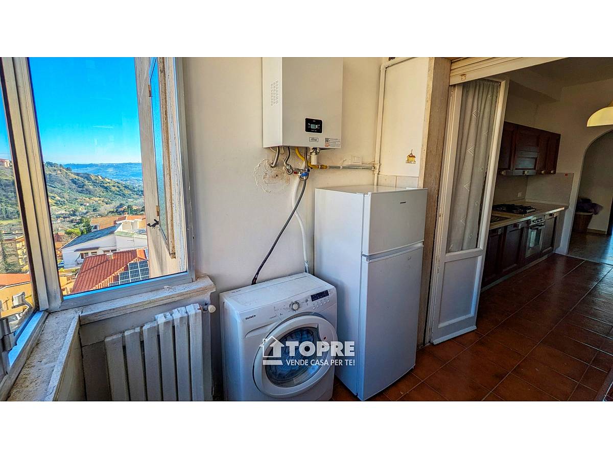 Apartment for sale in Via Francesco Sciucchi  in Clinica Spatocco - Ex Pediatrico area at Chieti - 1449980 foto 11