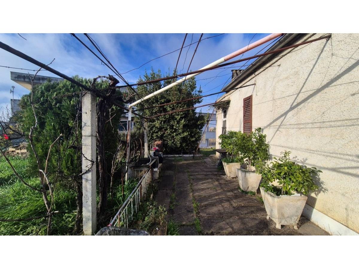 Casa indipendente in vendita in via aterno zona Dragonara a San Giovanni Teatino - 4768983 foto 4