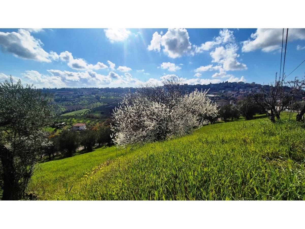 Indipendent house for sale in strada villaggio del fanciullo in Tricalle area at Chieti - 2303413 foto 3