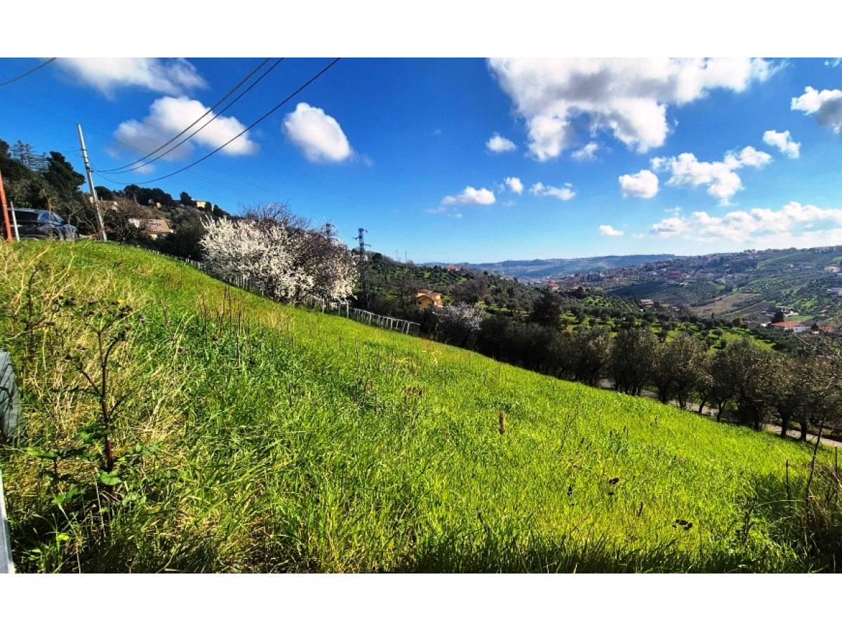 Indipendent house for sale in strada villaggio del fanciullo in Tricalle area at Chieti - 2303413 foto 4