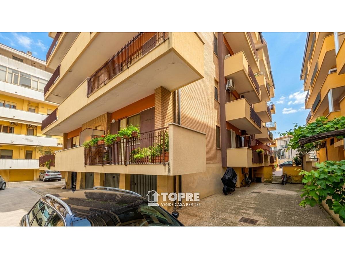 Apartment for sale in Via della Rinascita  at Francavilla al Mare - 3220126 foto 1