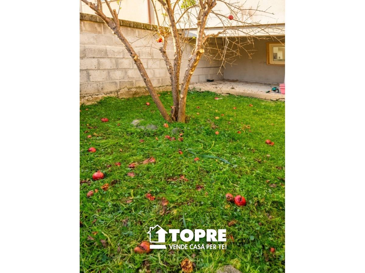 Indipendent house for sale in Via Miracoli  at Casalbordino - 5795601 foto 7