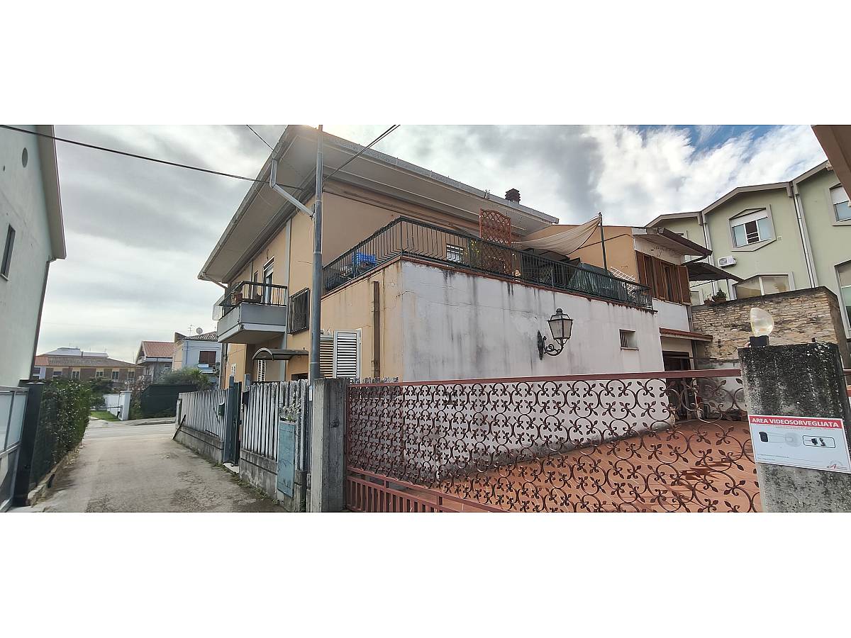 Apartment for sale in Via Colle Dell'Orso 3 in Tiburtina - S. Donato area at Pescara - 8359118 foto 1