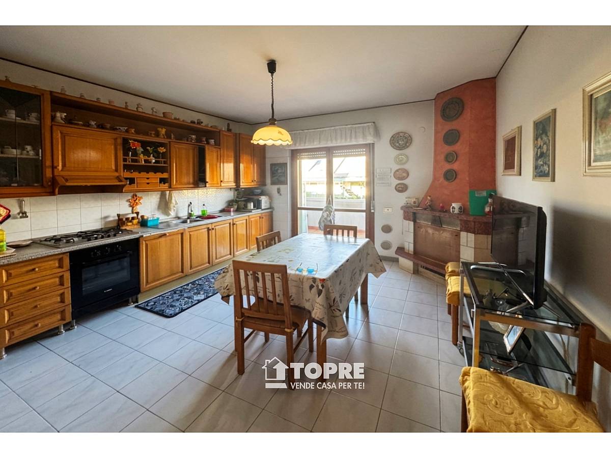 Apartment for sale in Via RIccitelli  in Centro Levante area at Chieti - 7362277 foto 4