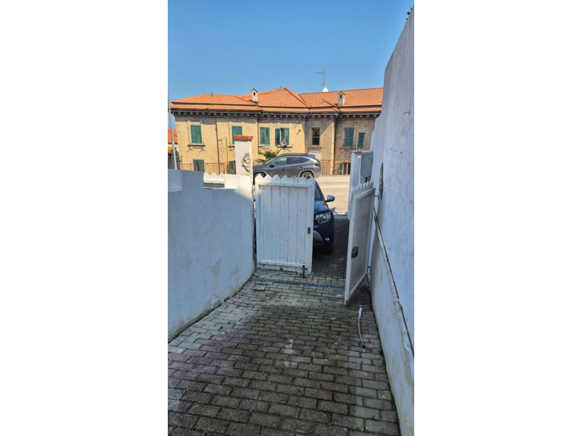 Porzione di Villa in vendita in salita san franco  a Francavilla al Mare - 8895355 foto 4
