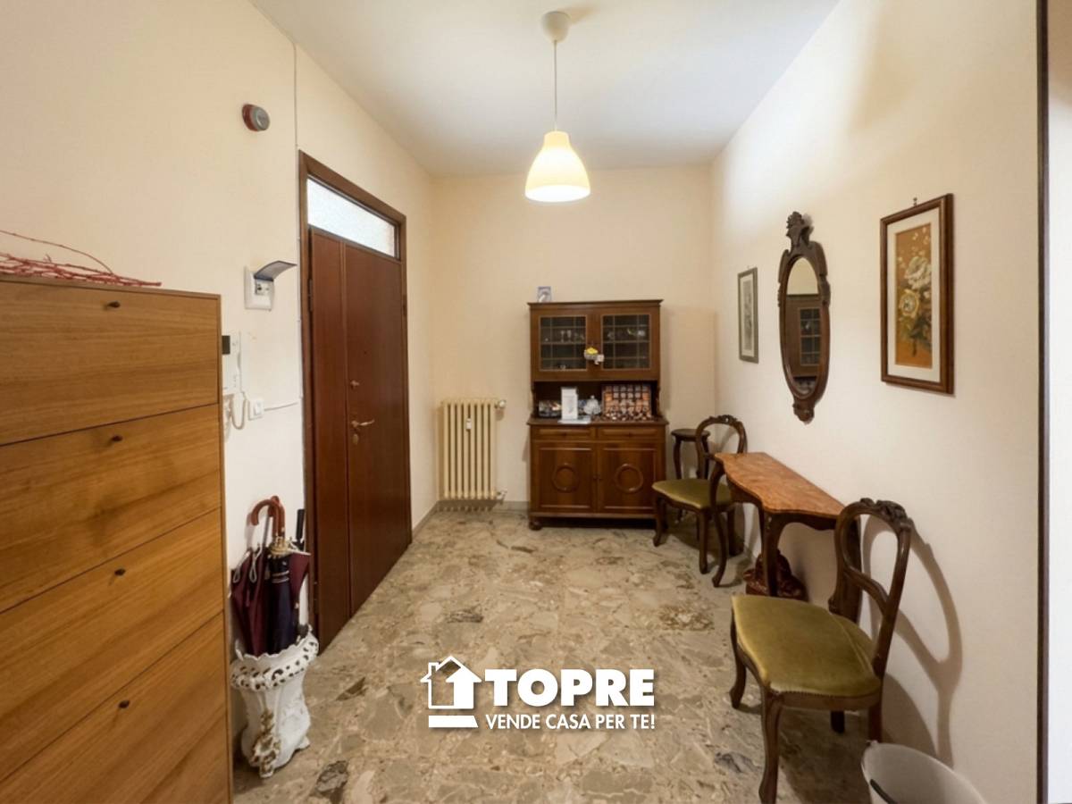 Apartment for sale in Via Saponari  in Mad. Angeli-Misericordia area at Chieti - 1936714 foto 2