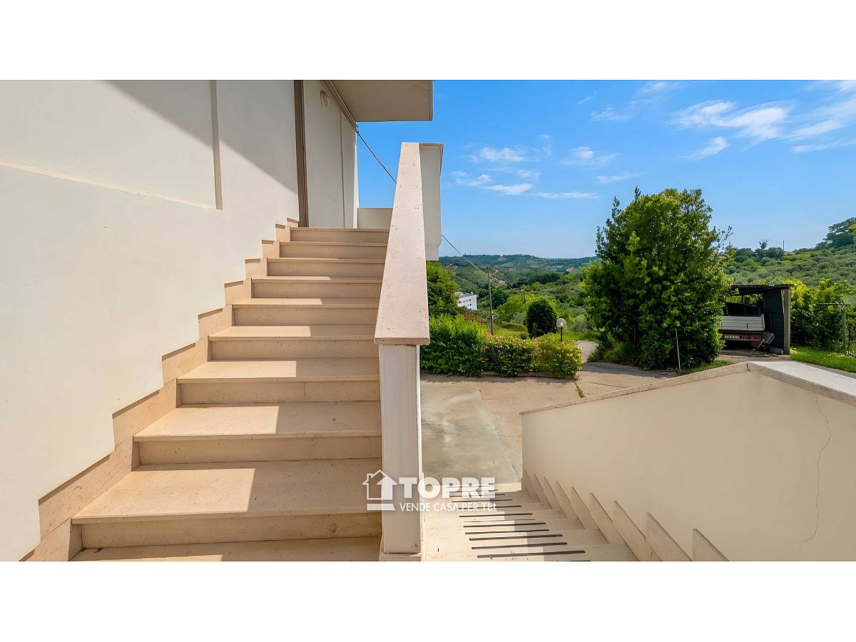 Casa indipendente in vendita in Strada Colle Marconi zona Colle Marconi a Chieti - 3247524 foto 7