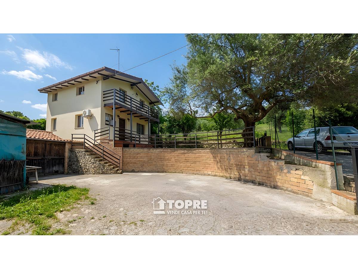 Indipendent house for sale in Via Masci  in Centro Levante area at Chieti - 3155324 foto 2