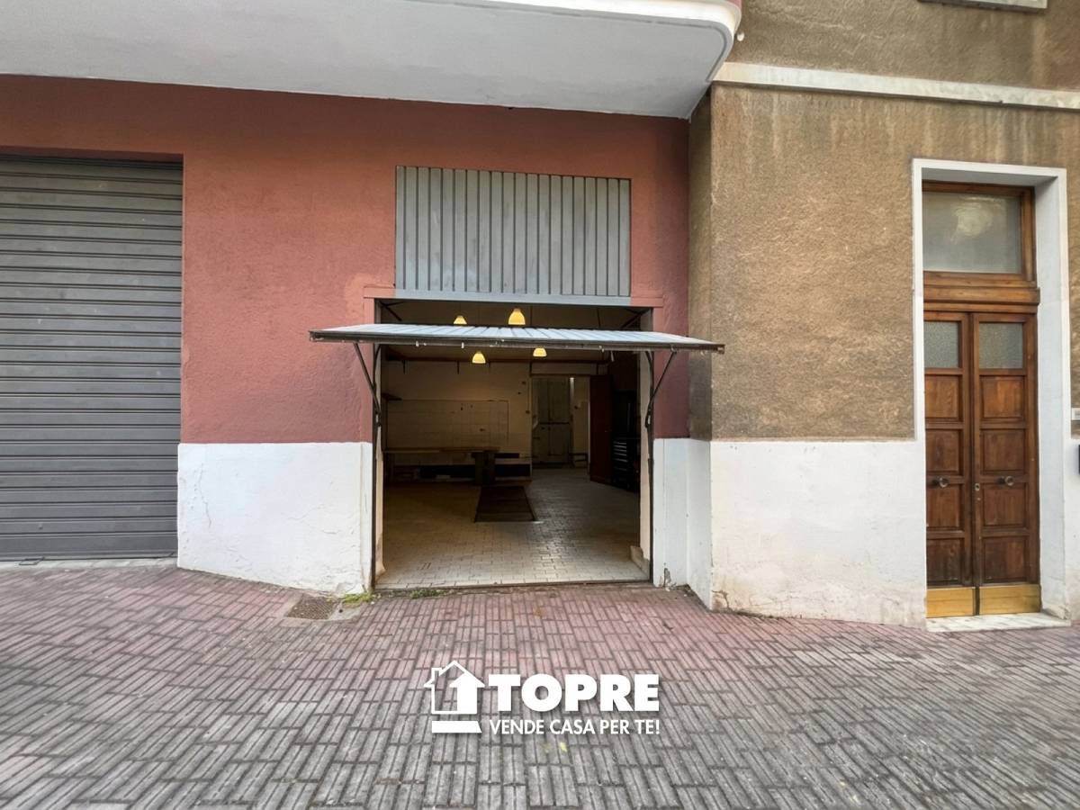 Garage in vendita in Via Madonna degli Angeli zona Mad. Angeli-Misericordia a Chieti - 2332264 foto 2
