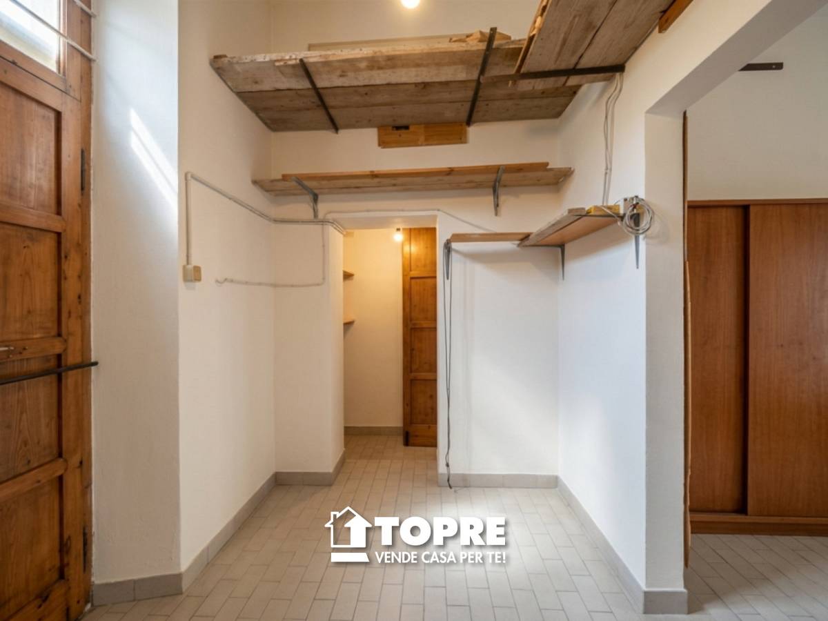 Garage in vendita in Via Madonna degli Angeli zona Mad. Angeli-Misericordia a Chieti - 2332264 foto 6