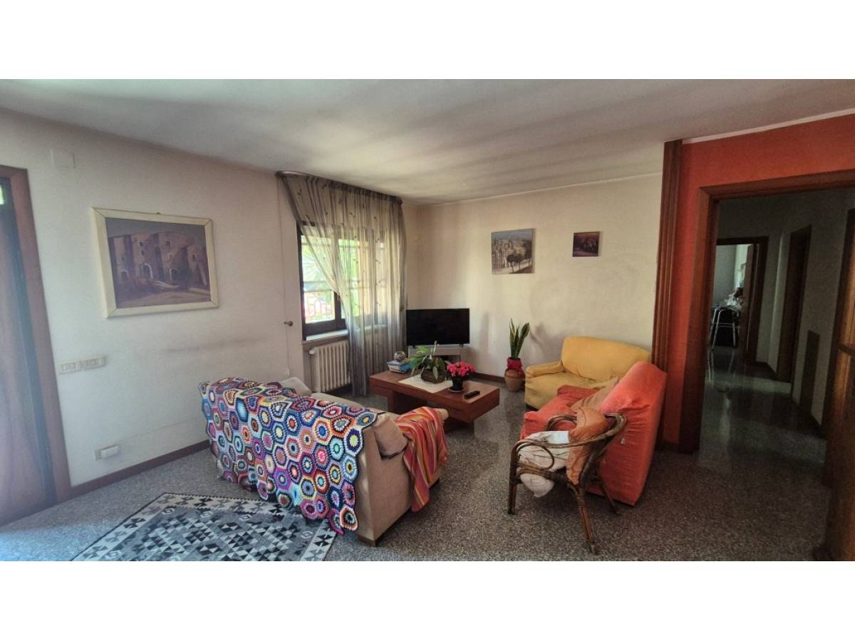 Indipendent house for sale in via penne at Chieti - 3650444 foto 6