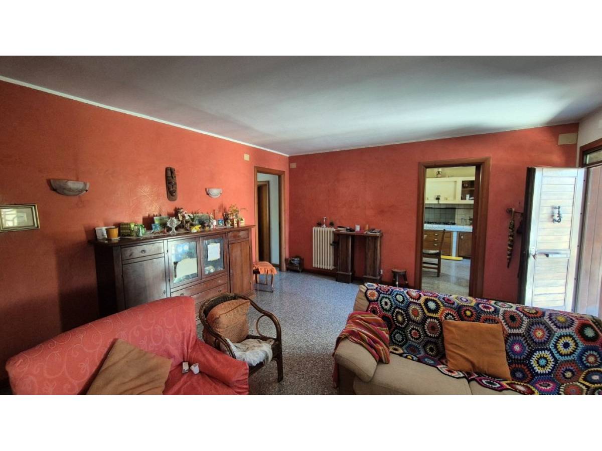 Indipendent house for sale in via penne at Chieti - 3650444 foto 7