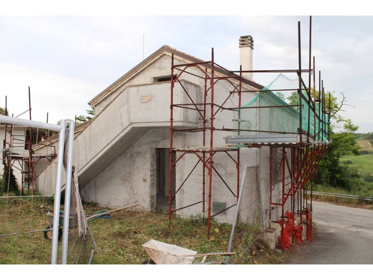 Casale o Rustico in vendita in contrada Montupoli a Miglianico - 834723 foto 1