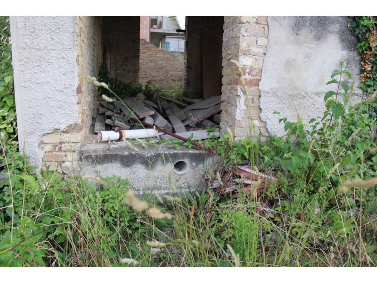 Rural house or Rustic for sale in contrada Montupoli at Miglianico - 834723 foto 10