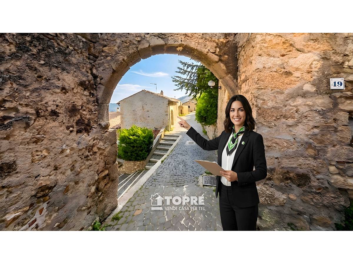 Casa indipendente in vendita in Via Battisti a Santo Stefano di Sessanio - 3122518 foto 1