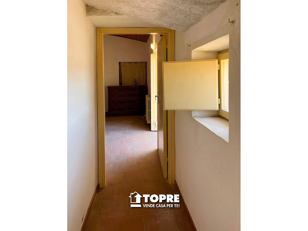 Indipendent house for sale in Via Battisti at Santo Stefano di Sessanio - 3122518 foto 11