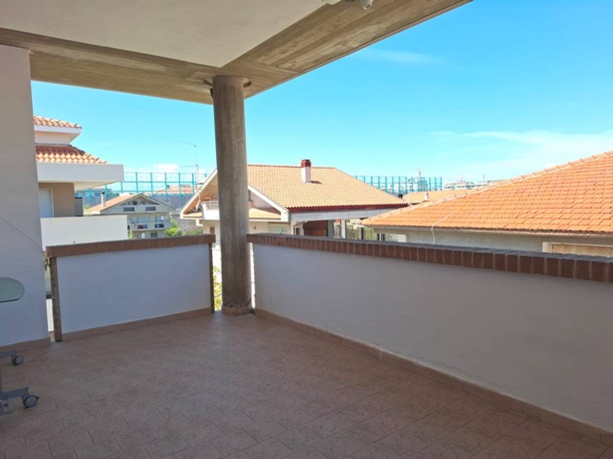 Villa quadrifamiliare in vendita in zona Villa Verrocchio a Montesilvano - 1931168 foto 7