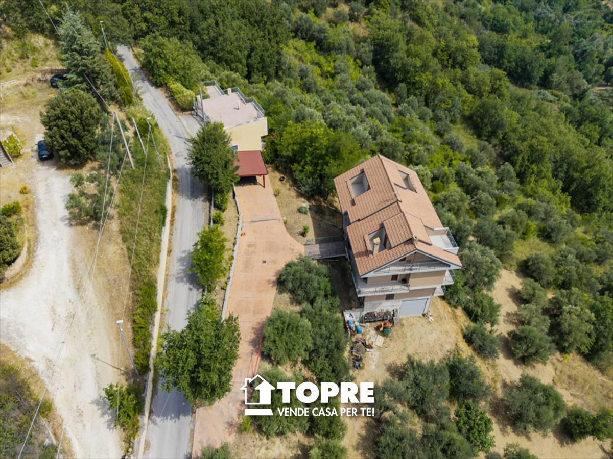 Indipendent house for sale in in S. Barbara area at Chieti - 8580107 foto 2
